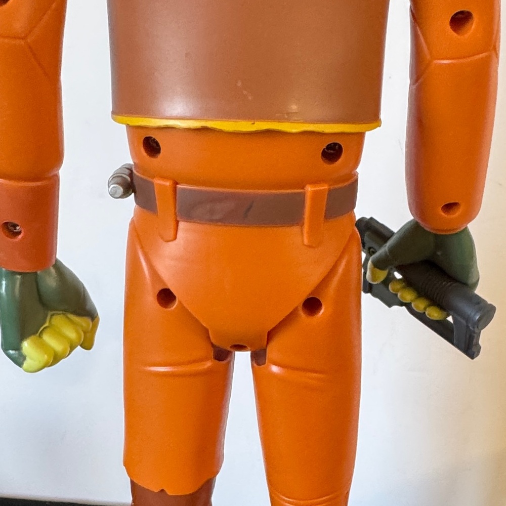 Star Wars Rebels 18-inch Ezra Bridger action figure - Picture 10 of 14
